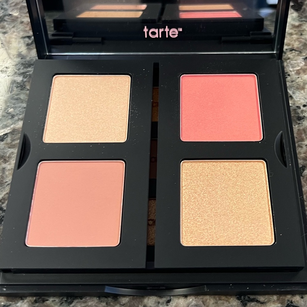 Limited Edition TARTE Treasures Collectors Set - Eyeshadow, Blush, highlighter + - Picture 9 of 9